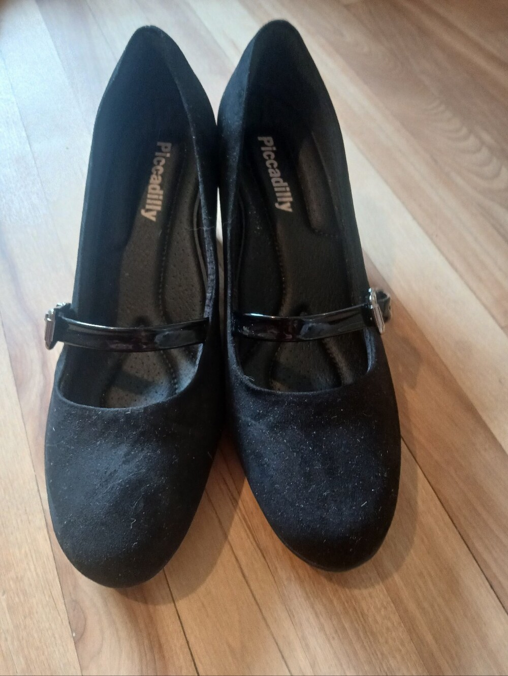 Black Mary Jane Low Heel Pumps